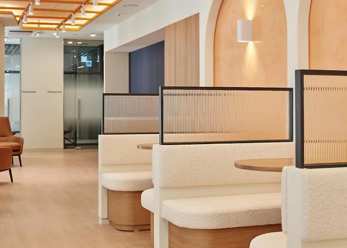 Hotel The Botanik Sewoon Myeongdong 4*