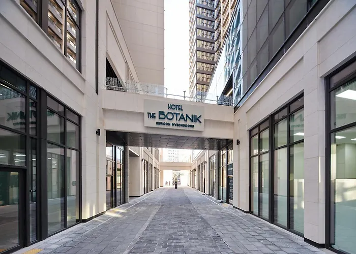 酒店 The Botanik Sewoon Myeongdong 4*