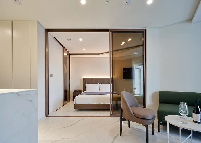 Hotel The Botanik Sewoon Myeongdong