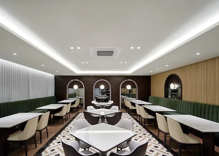 The Botanik Sewoon Myeongdong 4*